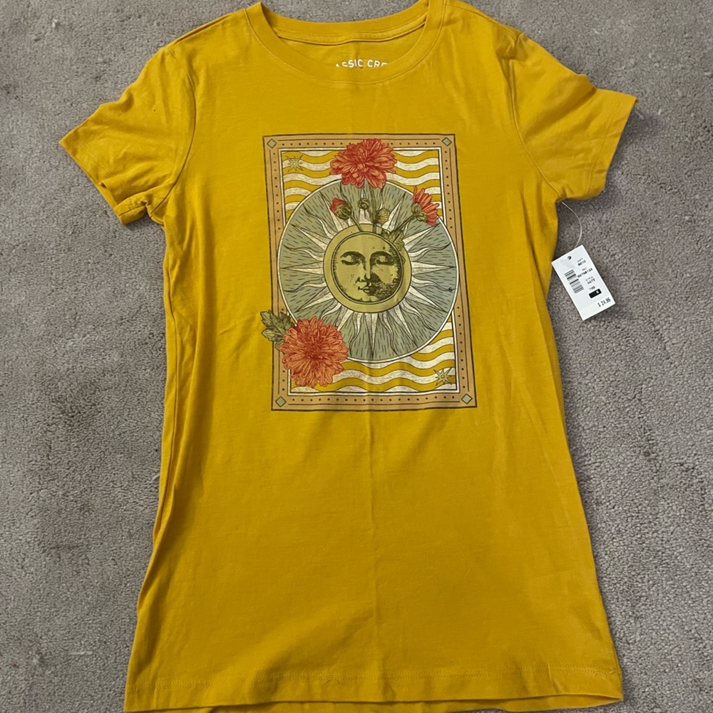 NWT New Aeropostale Graphic T Shirt